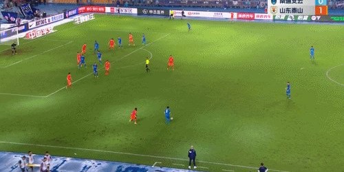 F1直播-【中超】克雷桑单刀卡斯蒂略绝平！南通1比1十人泰山