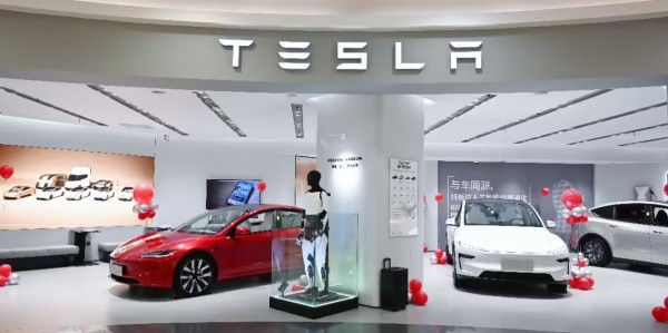 赛程表-充电速度“行业垫底”，特斯拉的充电这么慢！为何没有车主吐槽？